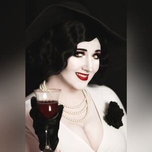 Lady Dimitrescu Resident Evil Cosplay with Accessories